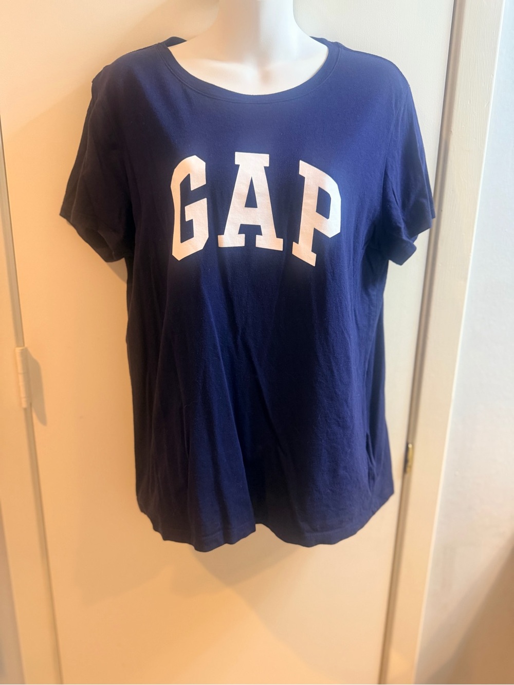 GAP Navy Short Sleeve Tee with White Logo